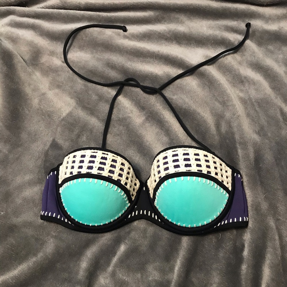 Victoria’s Secret bikini top sz 34C